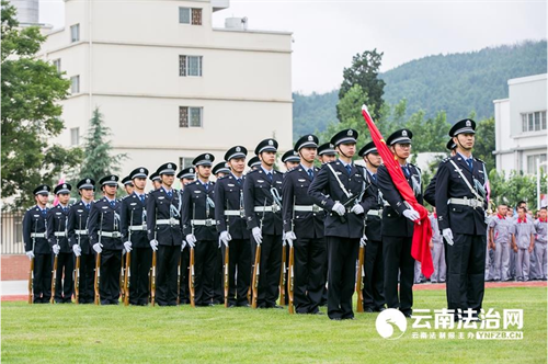 以“法”载舟 让“平安幸福”航船在云岭大地扬帆远航——2022年度云南政法工作综述